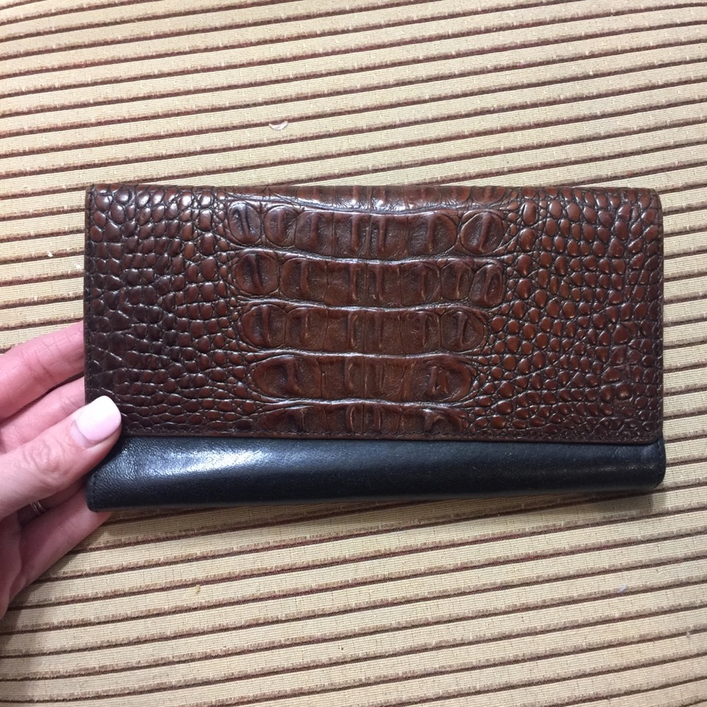 Brahmin Wallet